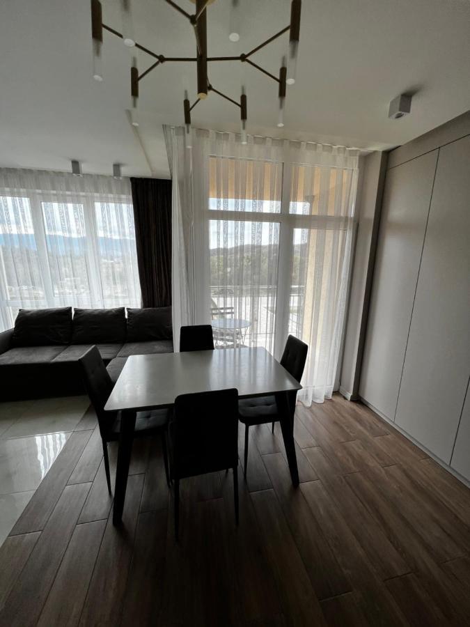 Апартаменти Sunvi В Жк Сонячний Квартал Golubinoye Exterior foto